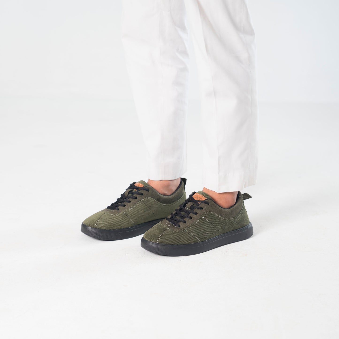 Zuqo Men's Sneaker : Neo - Olive