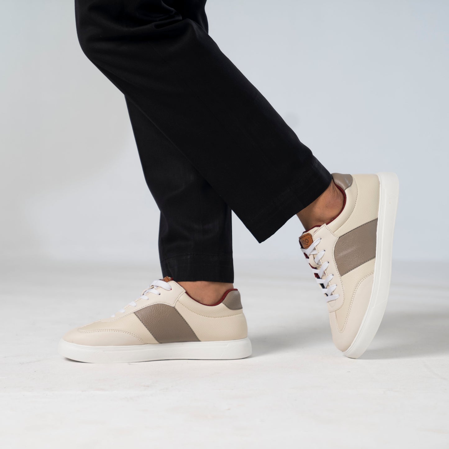 Zuqo Men's Sneaker : Prime Peach