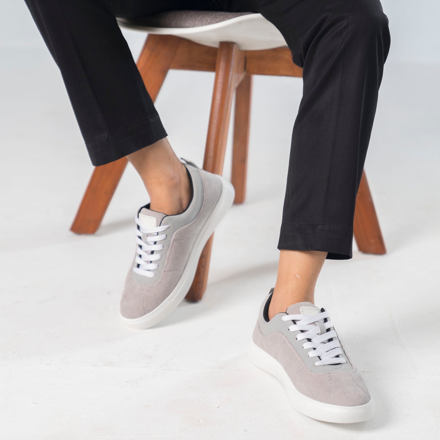 Zuqo Men's Sneaker : Neo - Ash