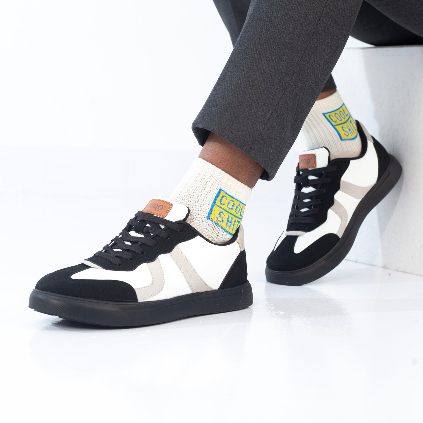 Zuqo Men's Sneaker : Prime White Black