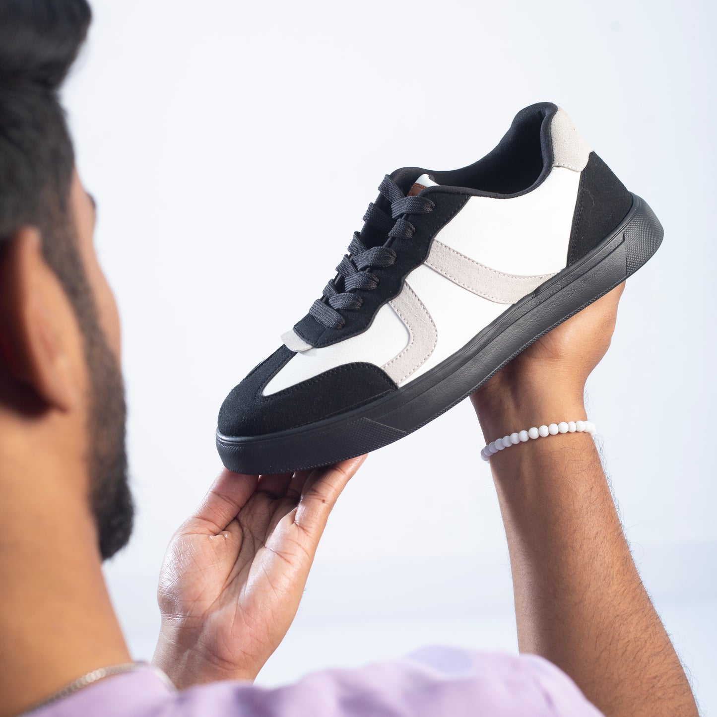 Zuqo Men's Sneaker : Prime White Black