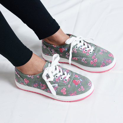 Female Sneaker - Red Rose