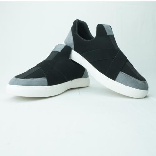 Sneaker - Ash  Dragon