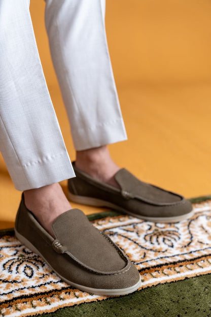 Verona Old Money Loafer  - Olive Brown