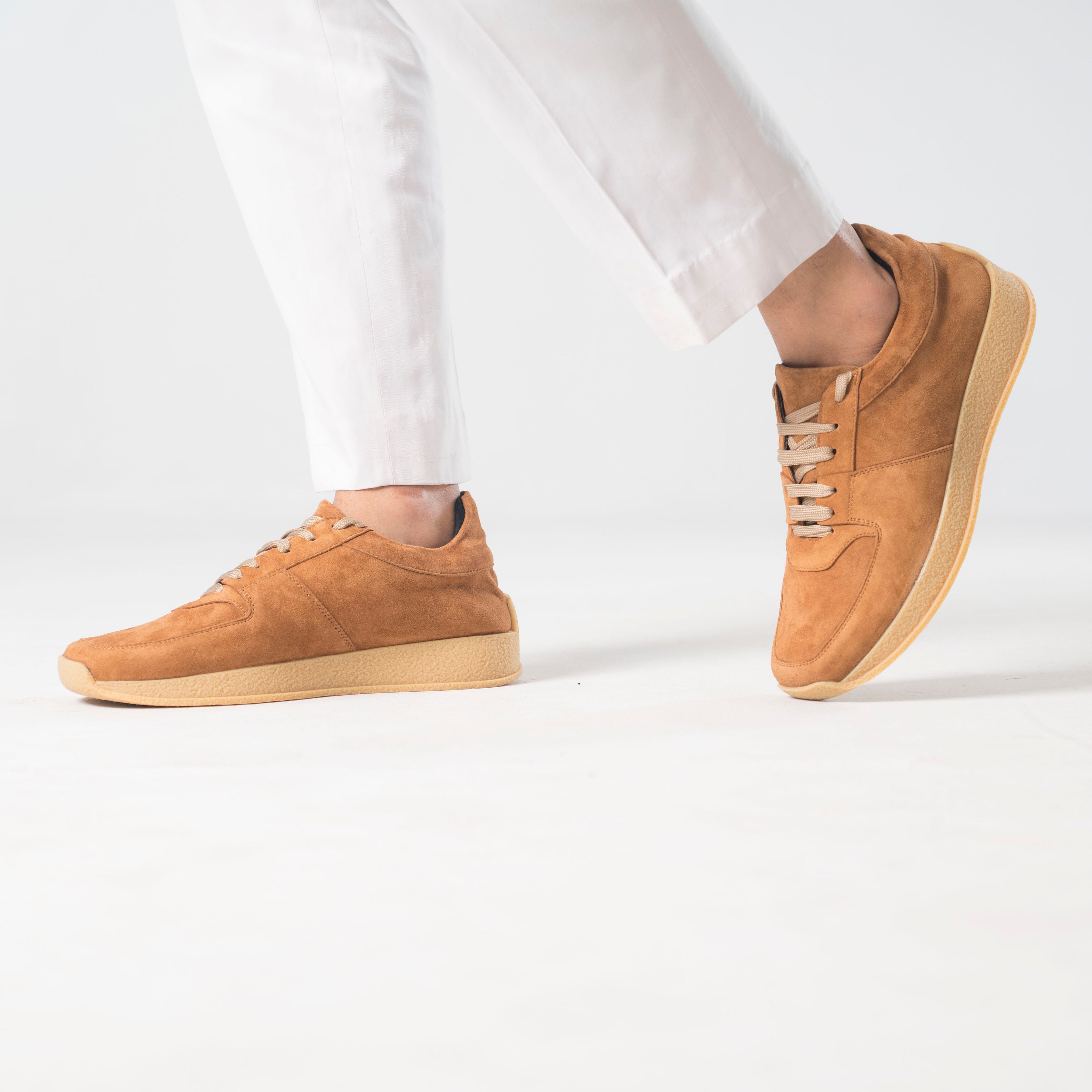 Verona Men's Sneaker :  Walnut