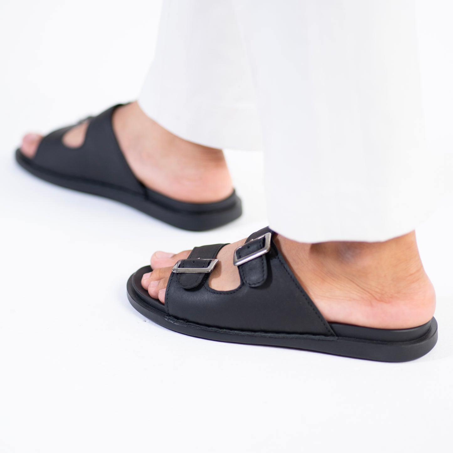 Nano - Black ( Finished Leather )