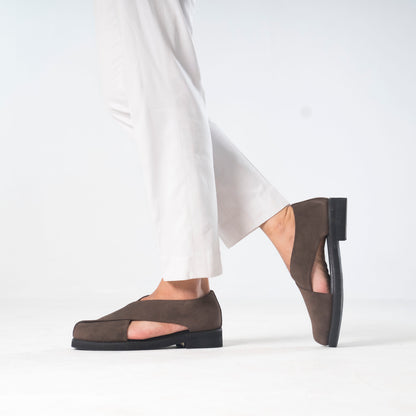 Zuqo Nizam - Taupe Grey