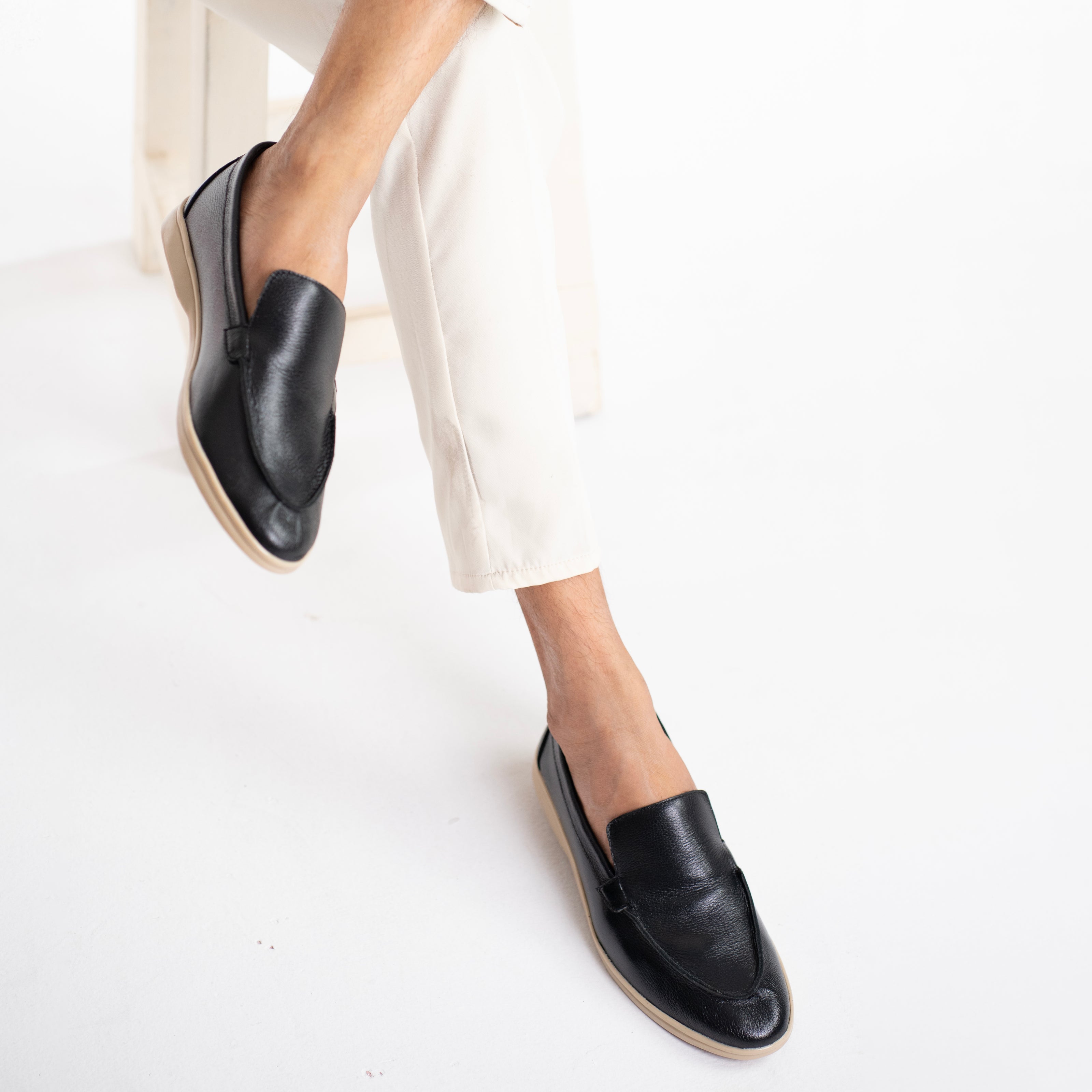 Zuqo Old Money Loafer   - Black