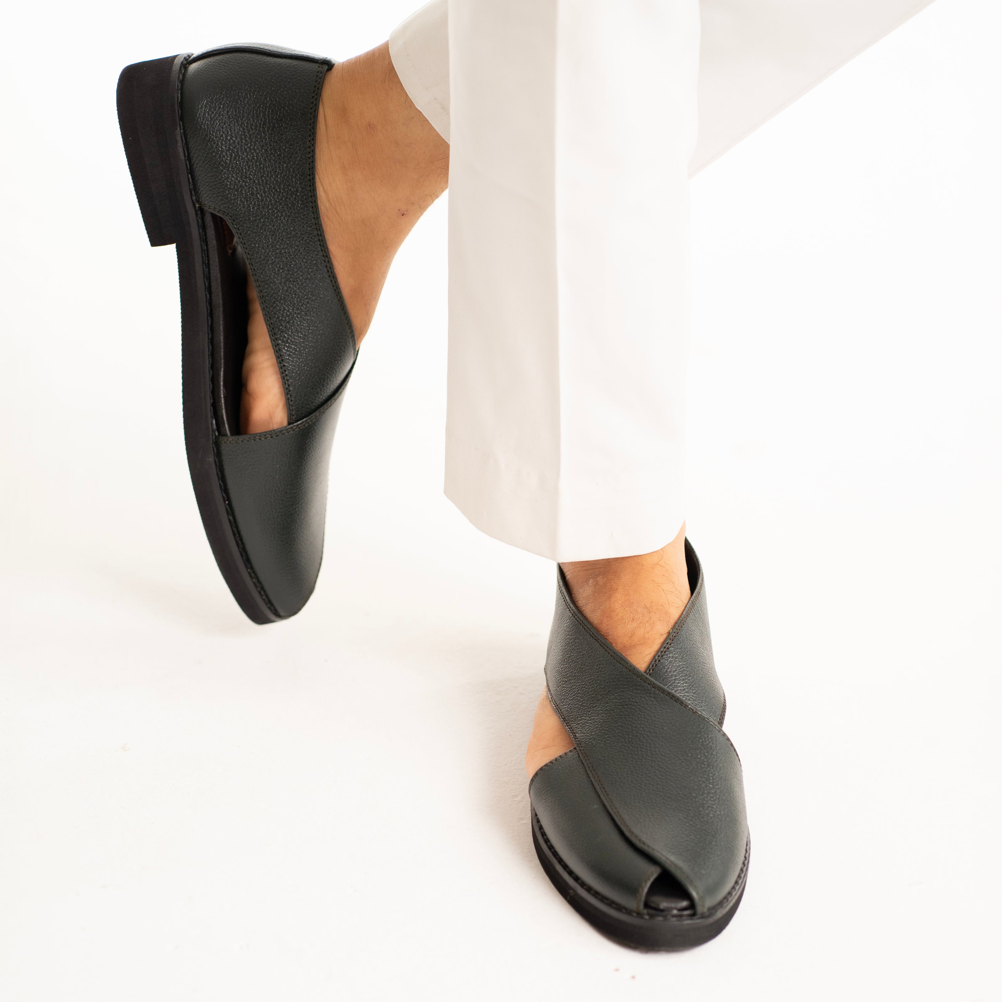 Zuqo Nizam  - Dark Olive