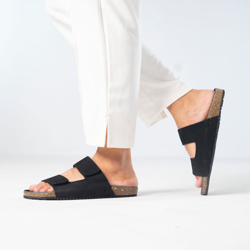 Zuqo Arizona Sandal : Black product image 1
