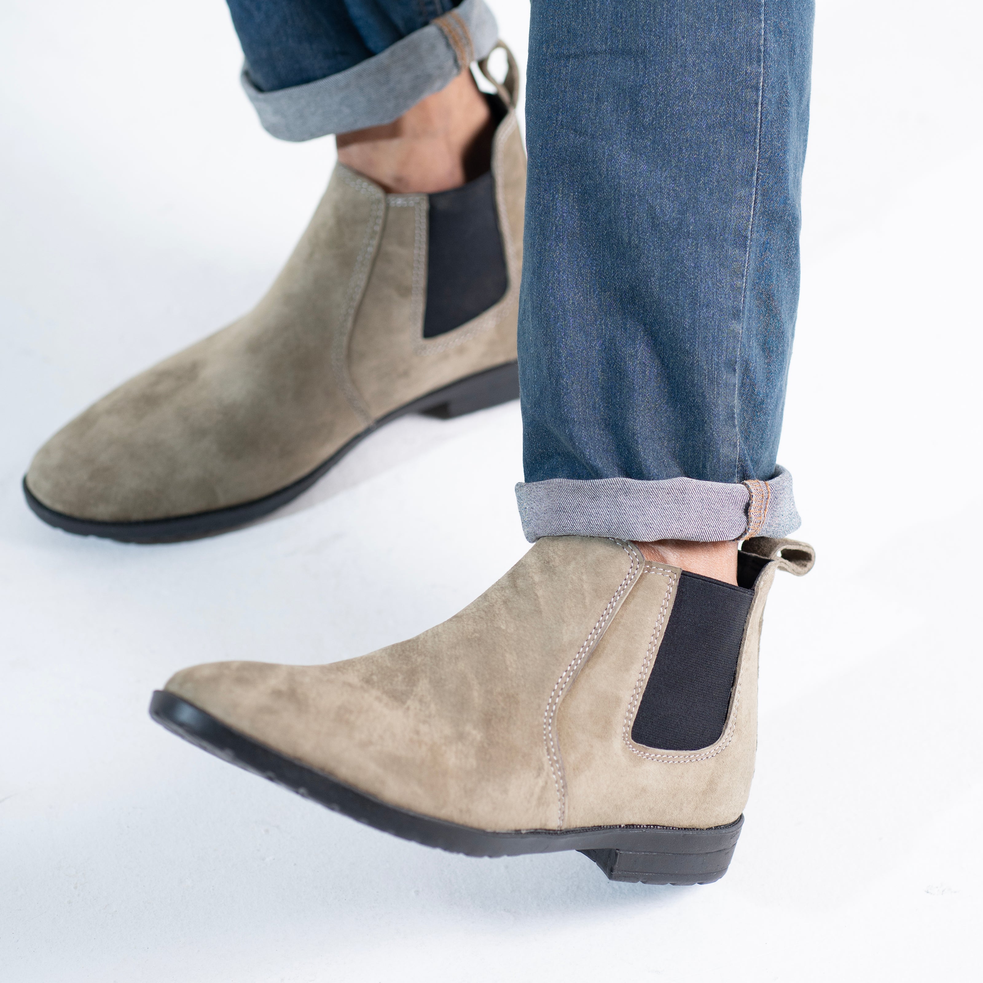 Zuqo Mens Chelsea Boot   - Light Olive