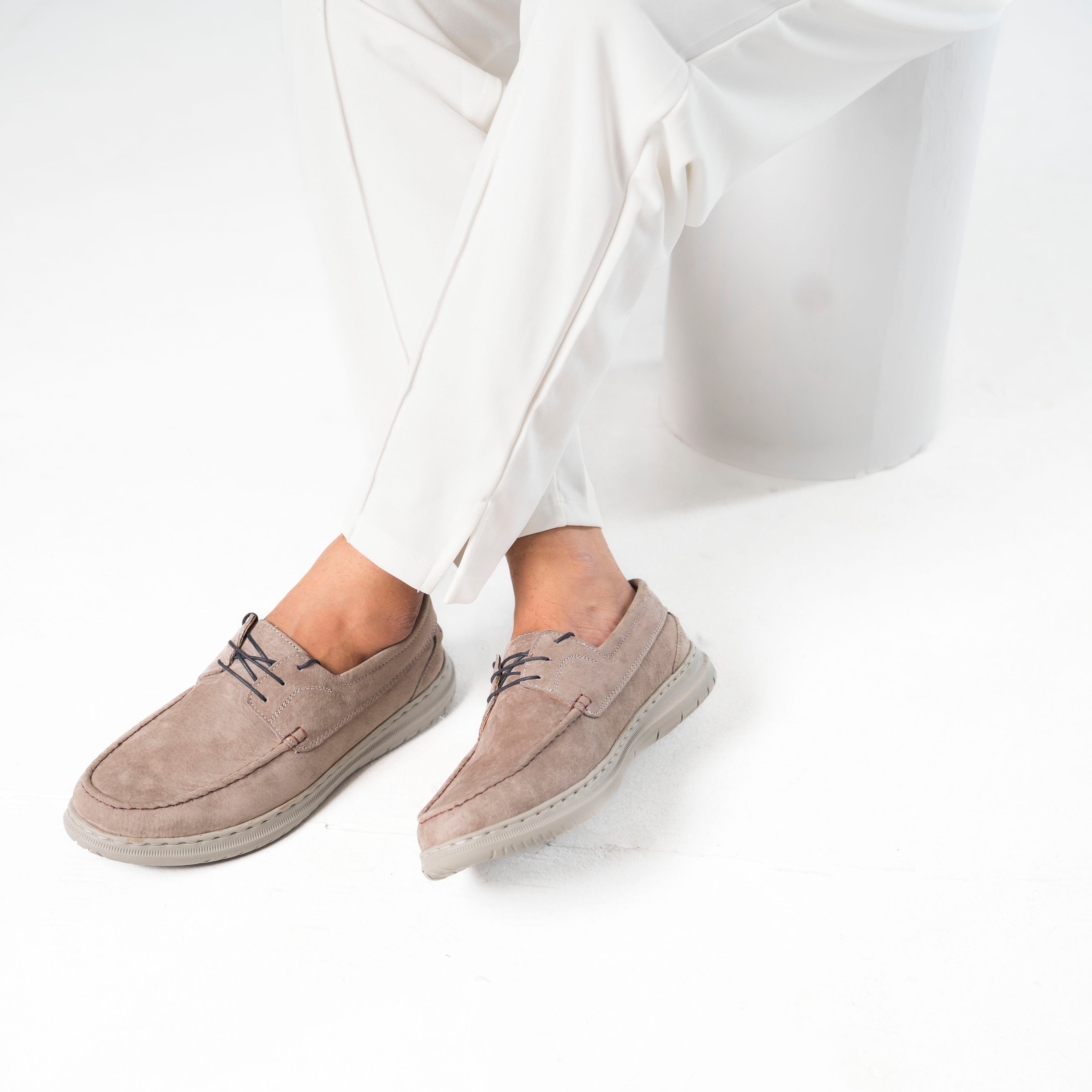 Zuqo  Men's casual Shoes  -  Ash