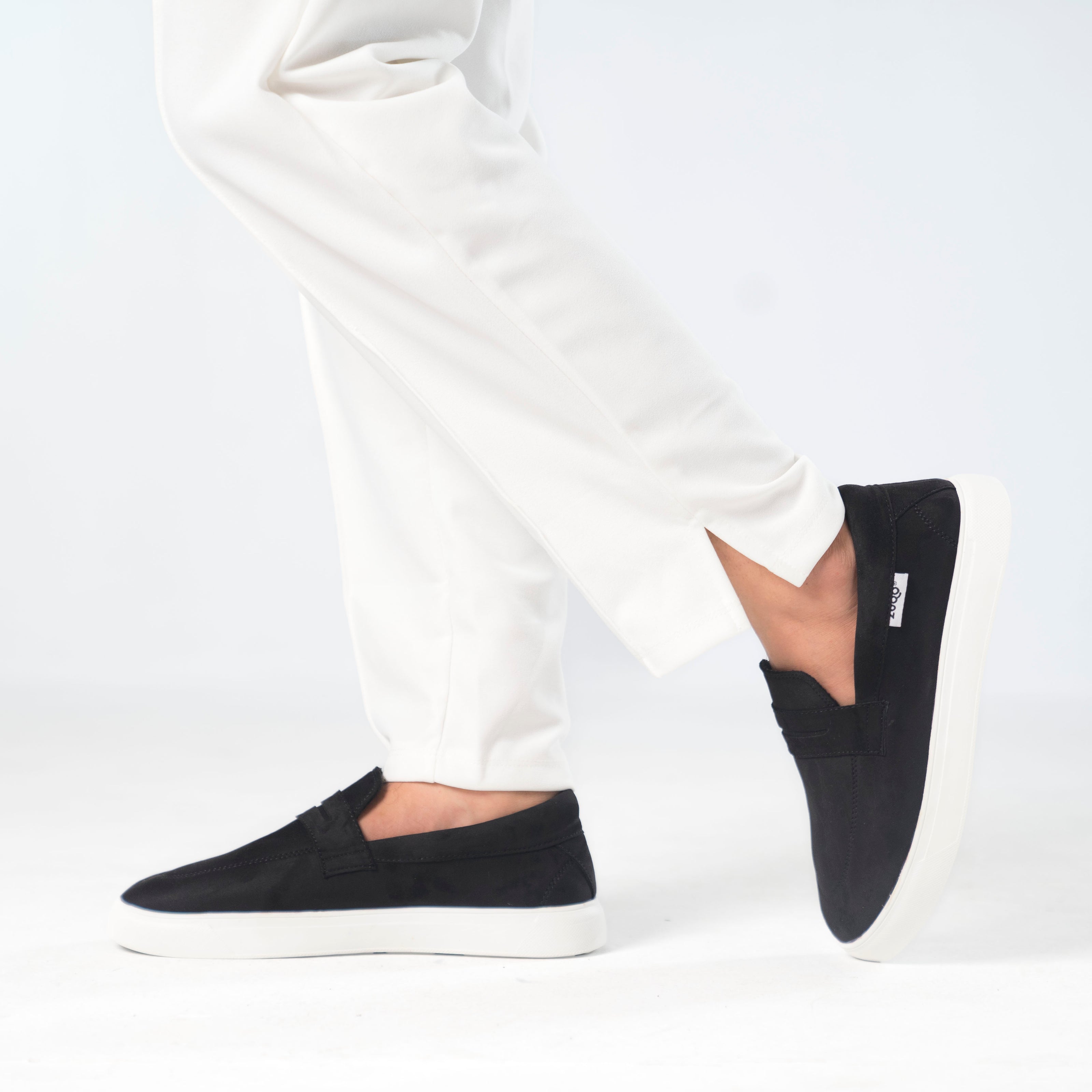 Zuqo Mens Sneaker  Active - Suede Black