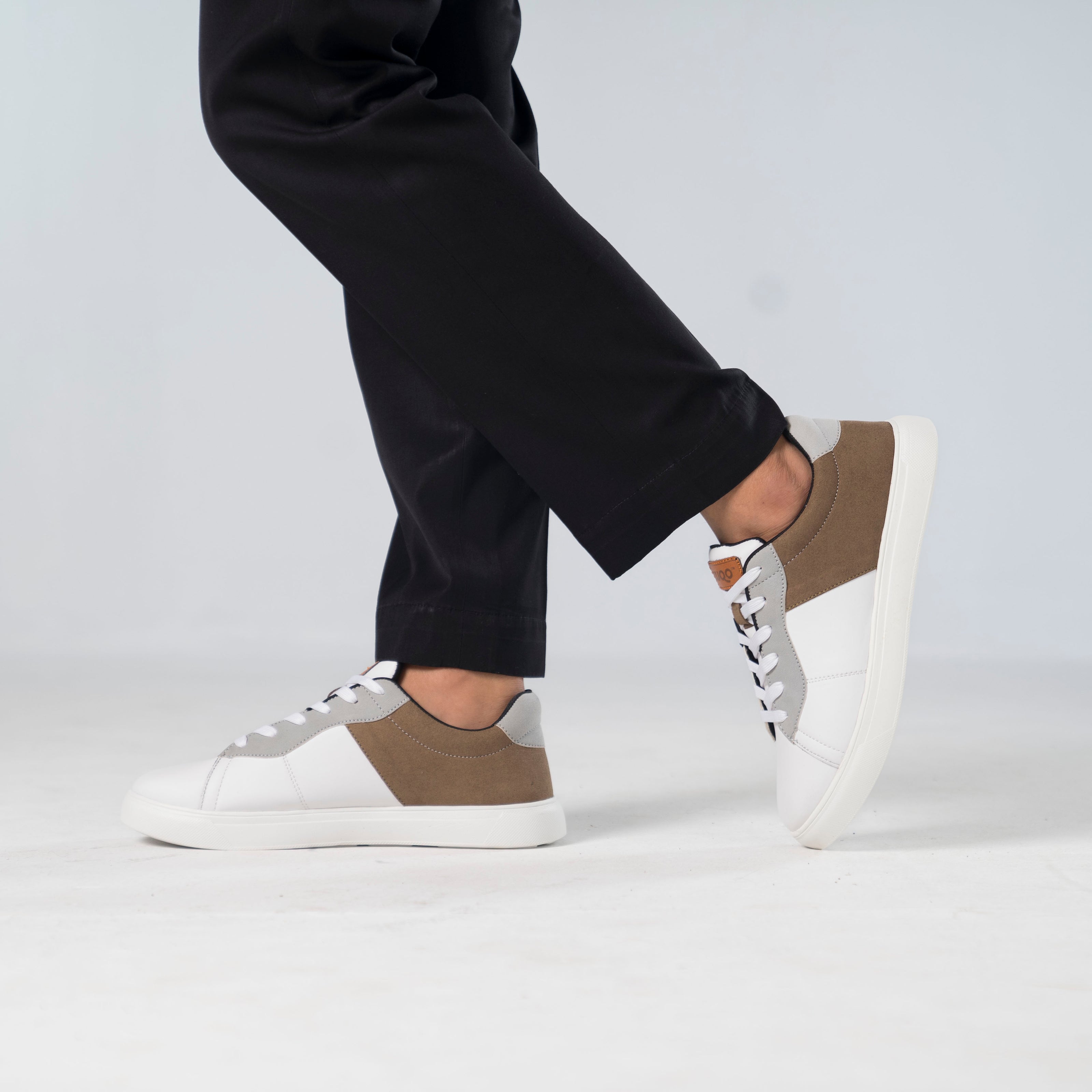 Zuqo Mens Sneaker Pulse : Moca