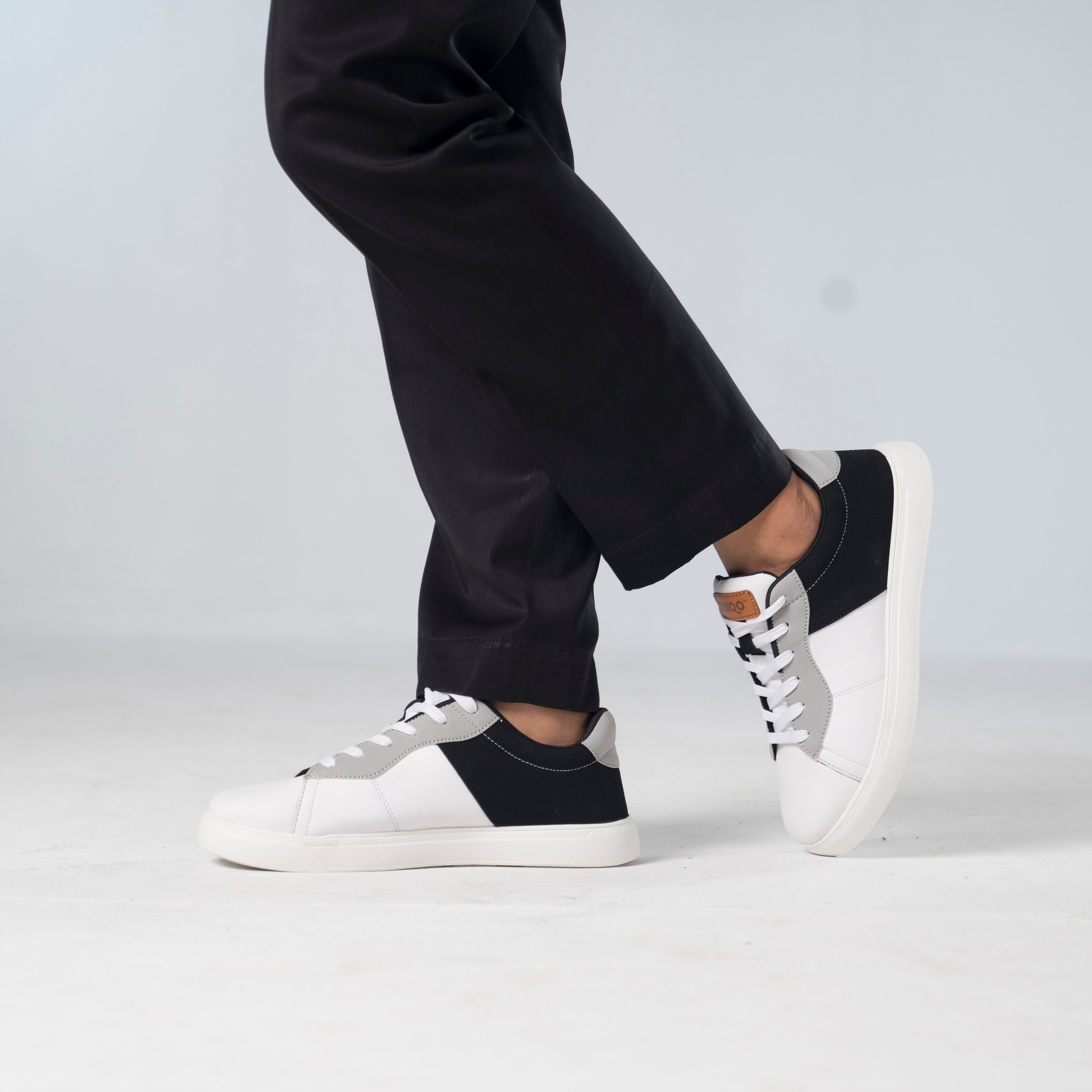 Zuqo Mens Sneaker Pulse : Black