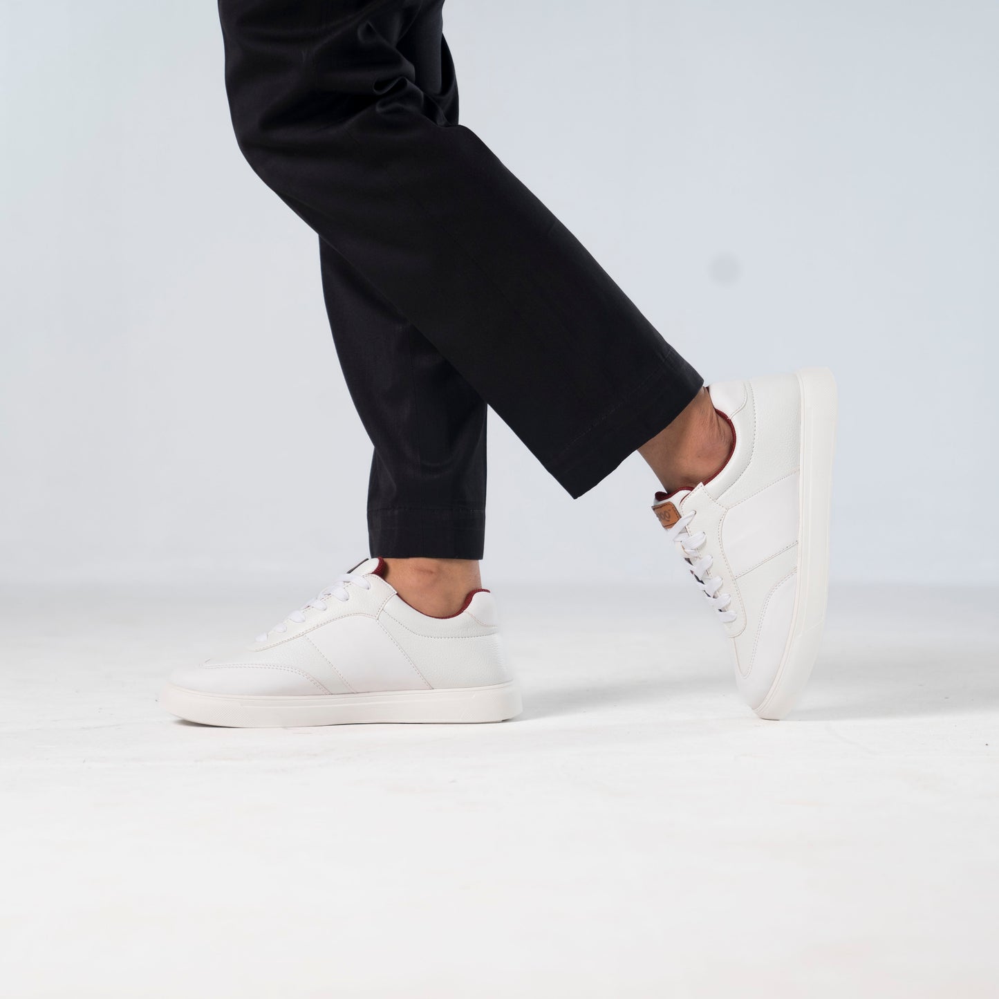 Zuqo Men's Sneaker :  Prime White