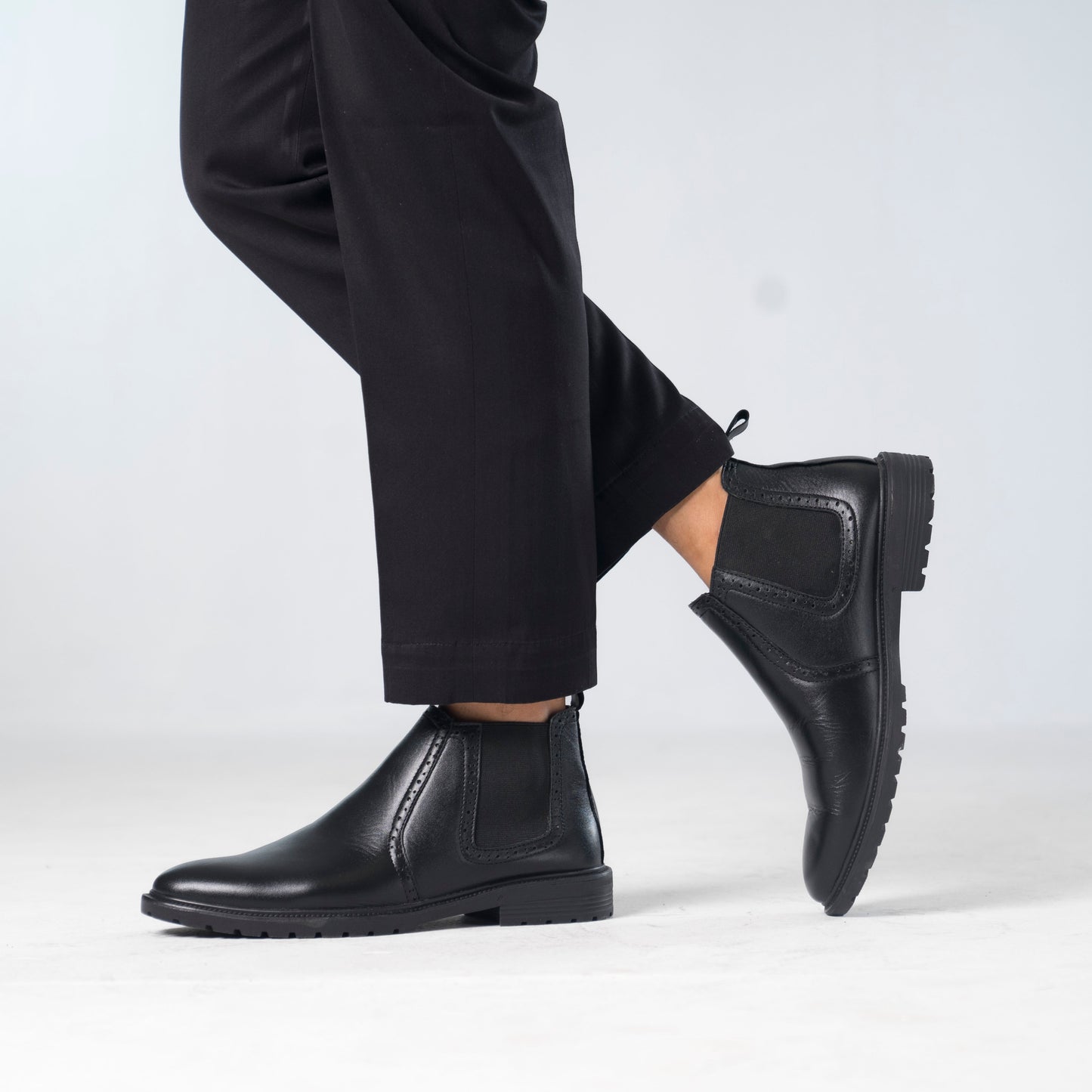 Zuqo Mens Chelsea Boot   -  Prime Black