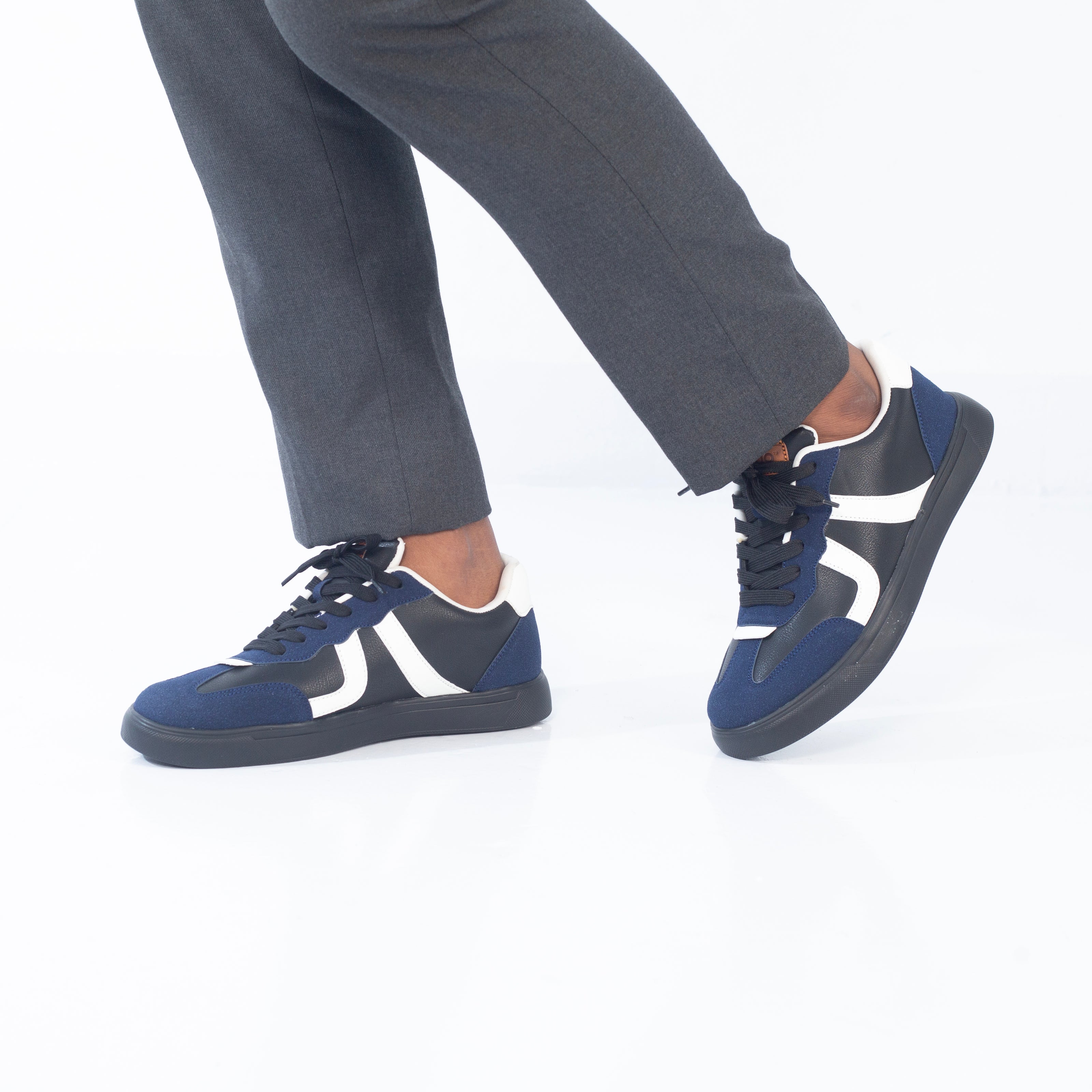 Zuqo Men's Sneaker : Prime Navy