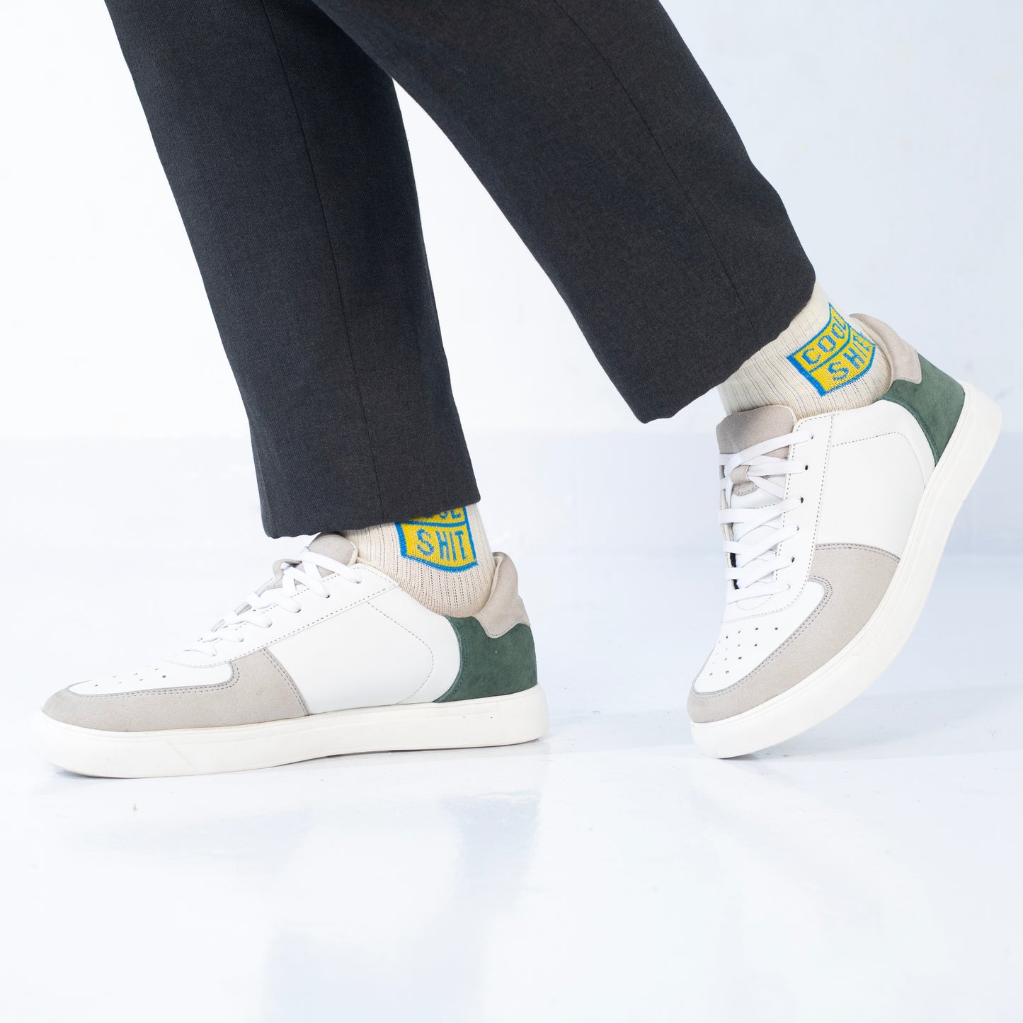 Zuqo Men's Sneaker : Drip - White