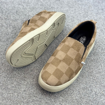 Zuqo Men's Sneaker  - Chess  Mocha