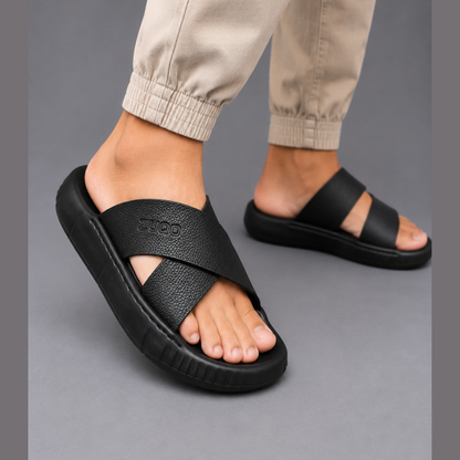 Zuqo Lite Sandal : Black Cross