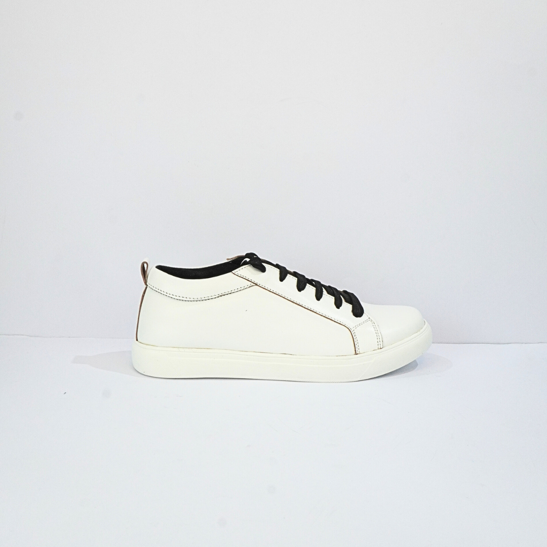 Zuqo Premium Sneaker - White