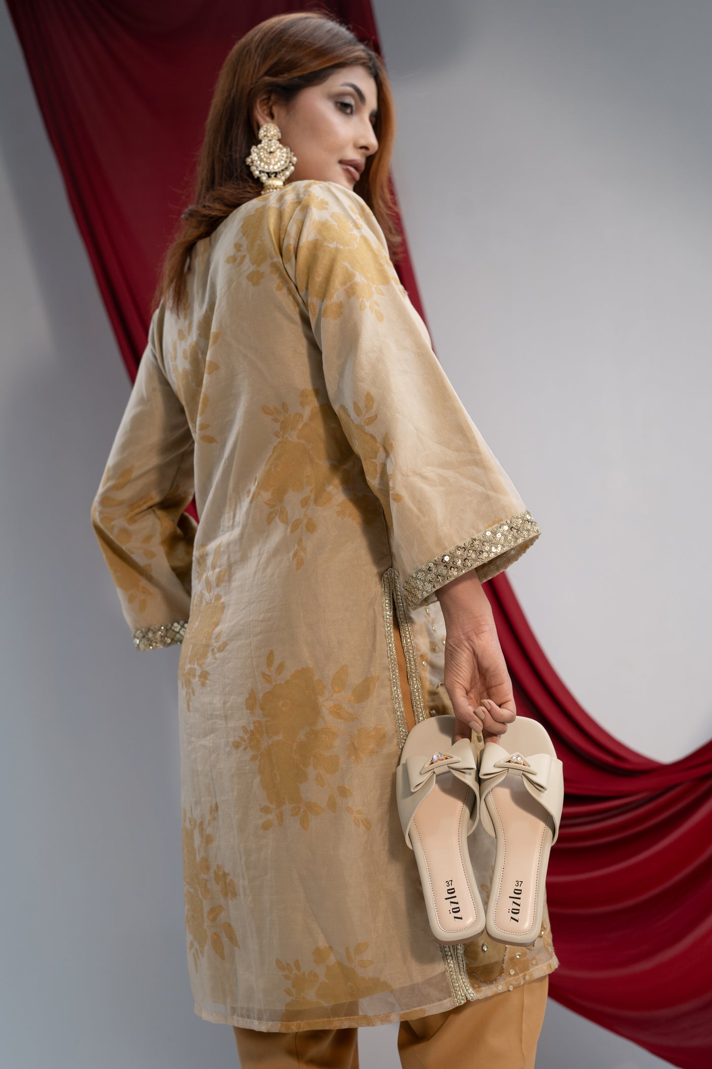 Zazla Women’s Flats :  Butterfly Stone  Olive