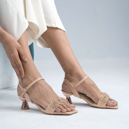 Zazla Women’s Heels : Muse Nude
